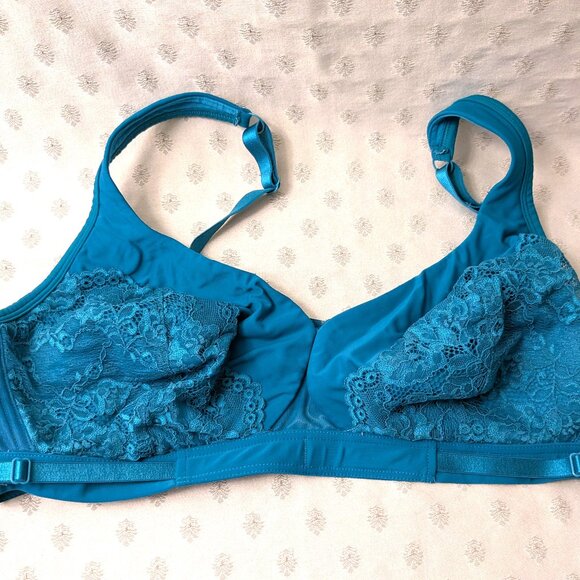 Green Adjustable Bra 46B With Lace - Picture 1 of 3